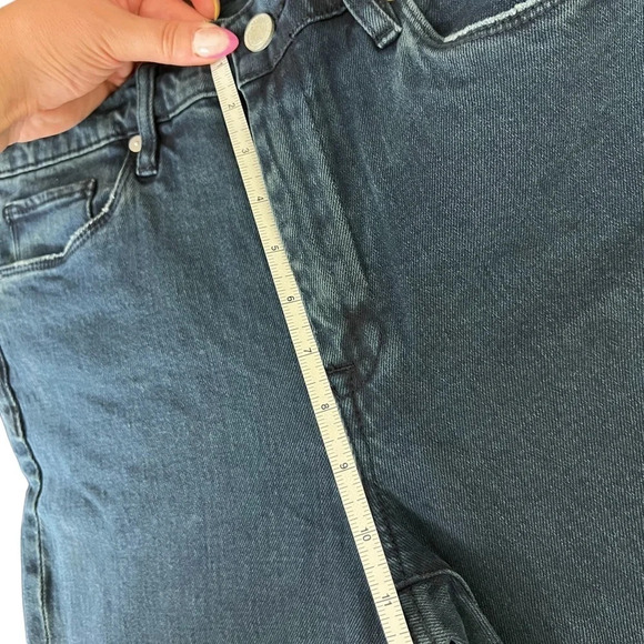 Blank NYC • The Madison On A Roll High Rise Crop Jeans - Picture 11 of 11